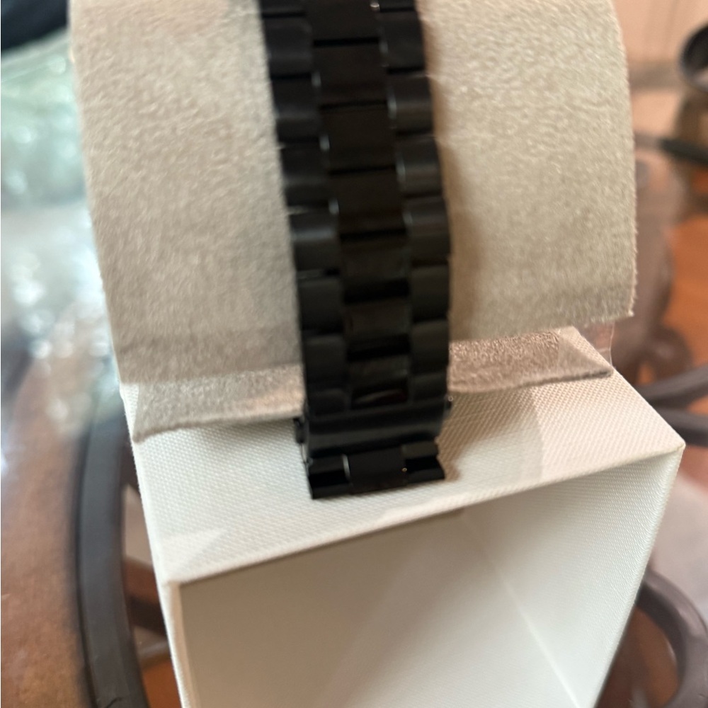 Michael Kors Black and Silver Watch - Picture 3 of 10